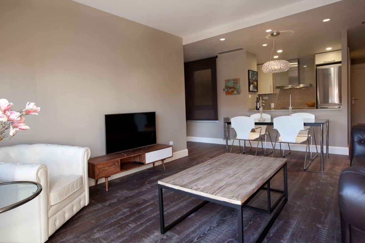 Calabria Luxury Lägenhet Barcelona Exteriör bild