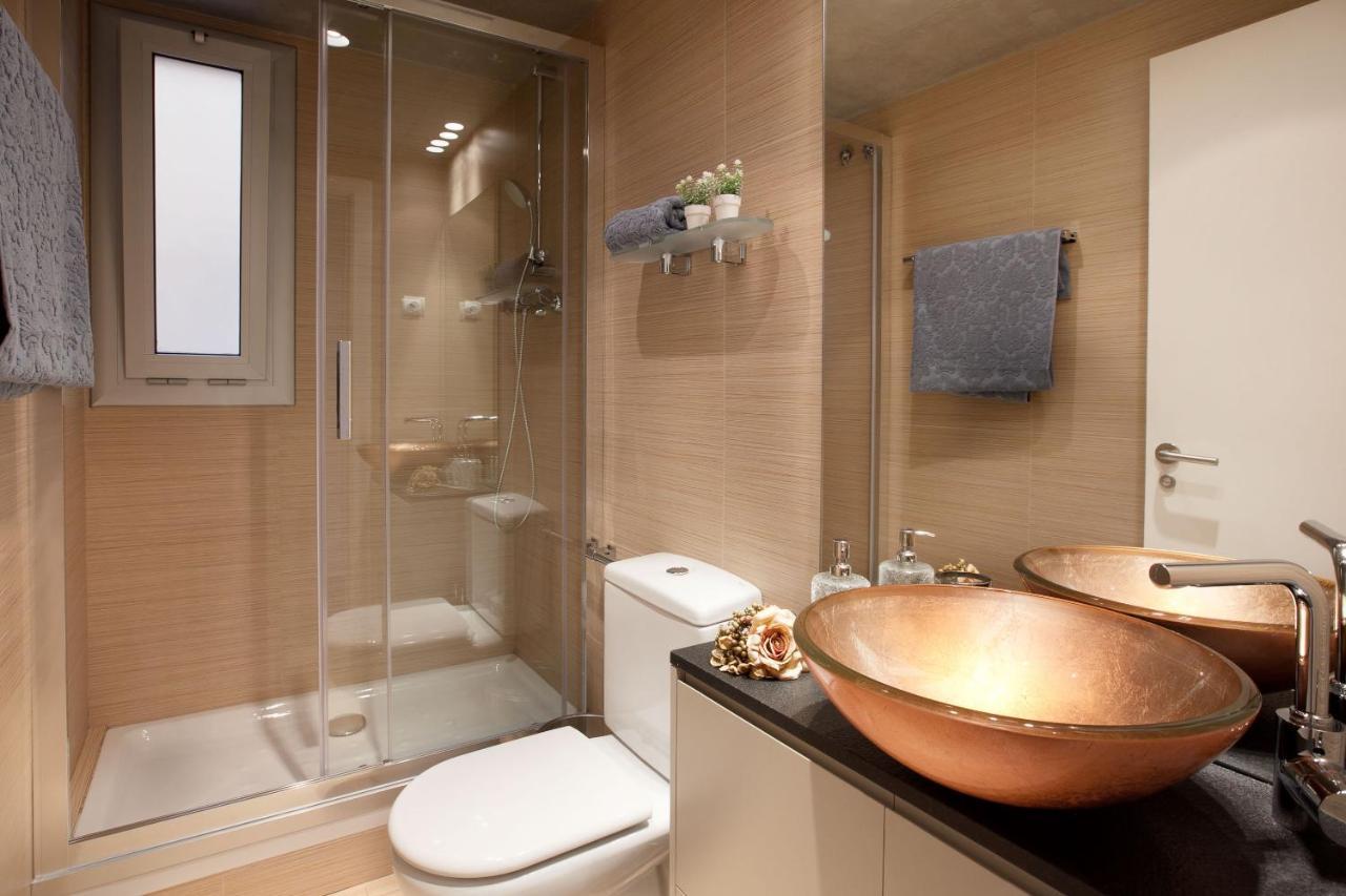 Calabria Luxury Lägenhet Barcelona Exteriör bild